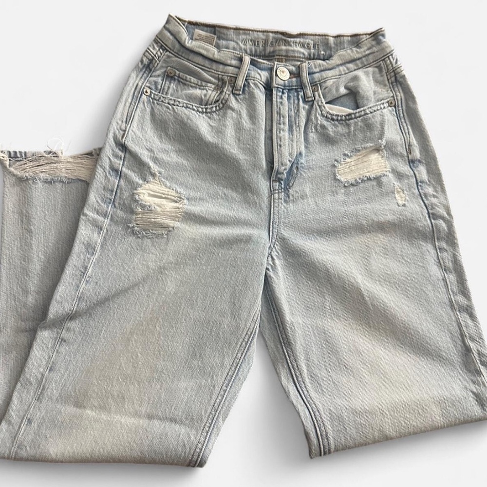 American Eagle Outfitters Distressed Light Blue Women's Jeans